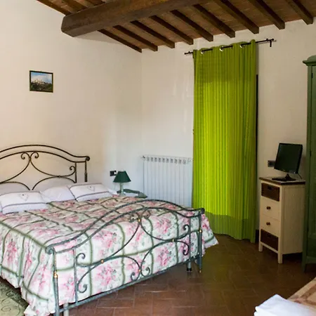 Il Fienile Nocleg ze śniadaniem 4*